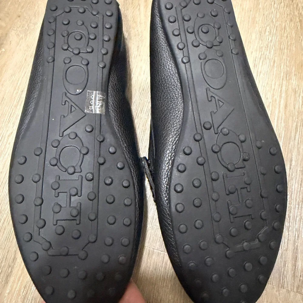 Coach Women's Fredrica Elegant Black Flats-size 8.5 - Picture 3 of 4